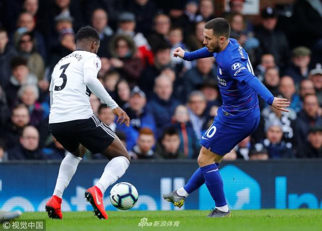 为什么三垒手在防守偷袭触击时需要“自杀式”冲锋