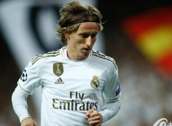 炸金花别被胆量骗（炸金花，别让胆量蒙蔽你）