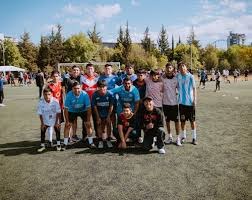 出道即巅峰的《星铁》新专辑，是米哈游音乐兼收并蓄的缩影